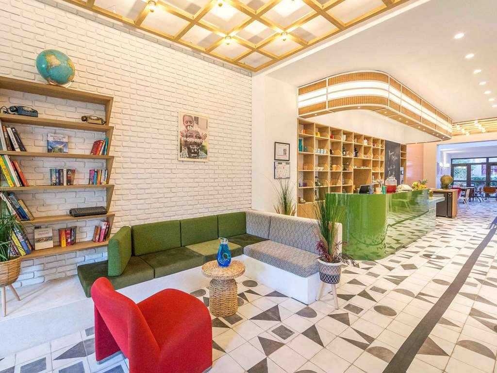 Greet Centre Saint Charles Hotel 2*
