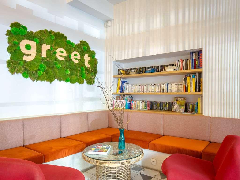 Greet Centre Saint Charles 2*